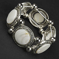 Браслет на руку широкий на гумці метал зі сріблястими елементами та візерунками з білим кварцом ширина 30 мм