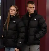 Мужская и женская молодежная зимняя теплая куртка пуховик с капюшоном The North Face Черный