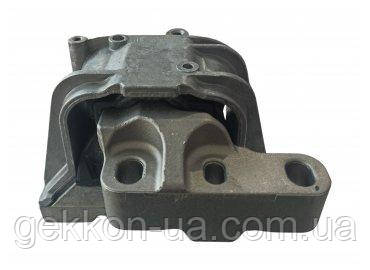 Подушка (опора) двигуна VAG [Onka Automotive] 1K0199262P CM 25140
