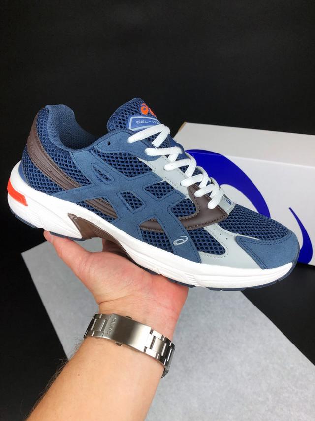 Мужские кроссовки Asics