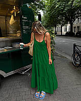 Зелёный женский легкий повседневный длинный сарафан свободного кроя из креп-жатки с бретелями на завязках