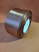 Стрічка атлас 3.8 см 25 ярд. колір коричневий.