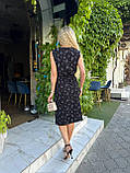 Чорне літнє плаття-сарафан по коліно з американського крепу з квітковим принтом, фото 3