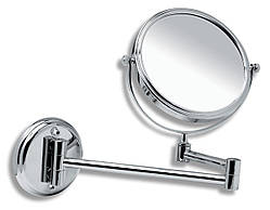 Косметичне дзеркало, що збільшилося, на тримач