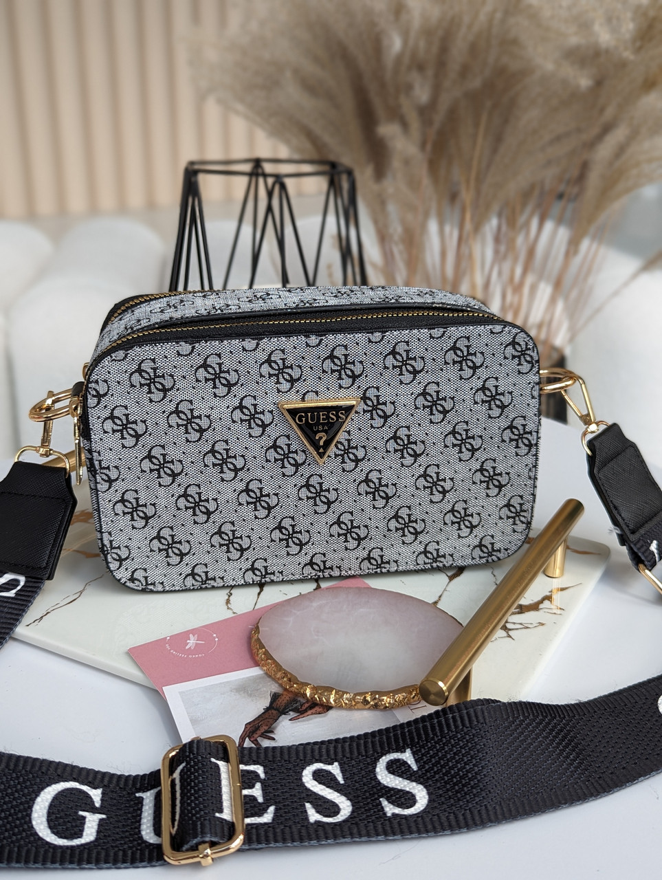 Сумка жіноча сірий Guess Гесс крос-боді