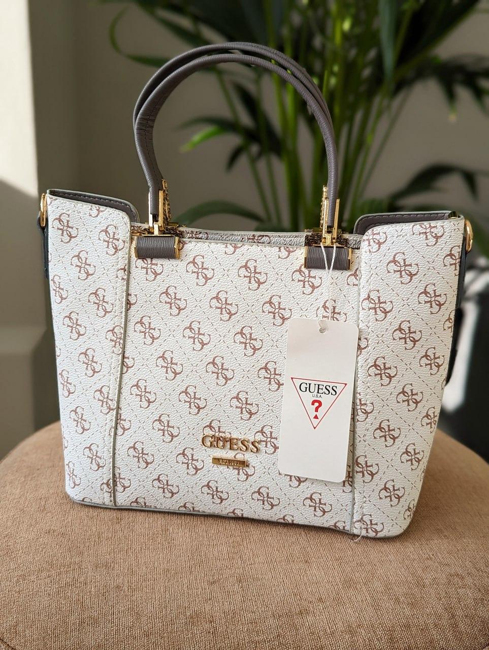 Сумка жіноча білий Guess Гесс на три відділення