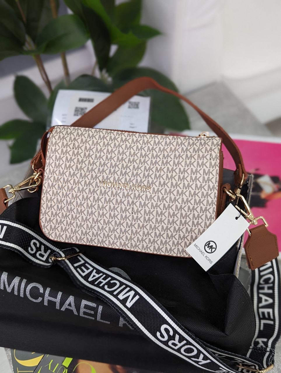 Сумка жіноча Michael Kors крос-боді бежевий Майкл Корс на широкому ремені