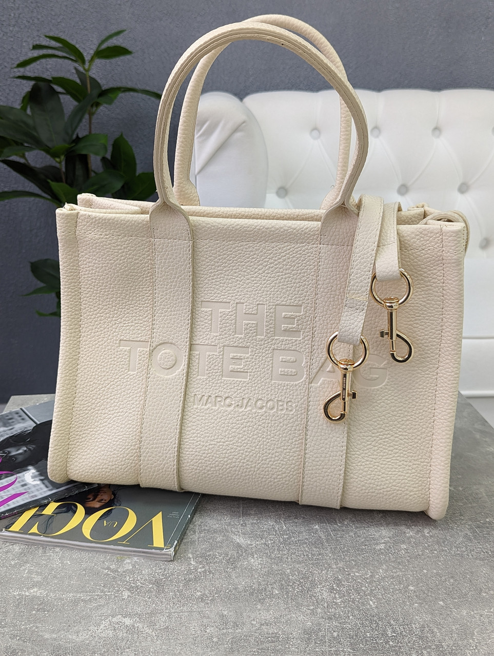 Сумка жіноча Маркбалкс шопер молочний Marc Jacobs Medium Tote Bag шопер
