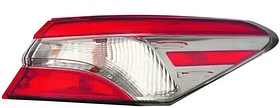 Ліхтар правий Toyota Camry XV70 SE/XSE 17-21 зовнішній (OE 81550-06840) TYC