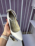 Туфлі човника жіночі бежеві на стійкому підборі натуральна шкіра, фото 8