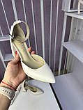 Туфлі жіночі бежеві на широкому підборі весільні на застібці натуральна шкіра, фото 7