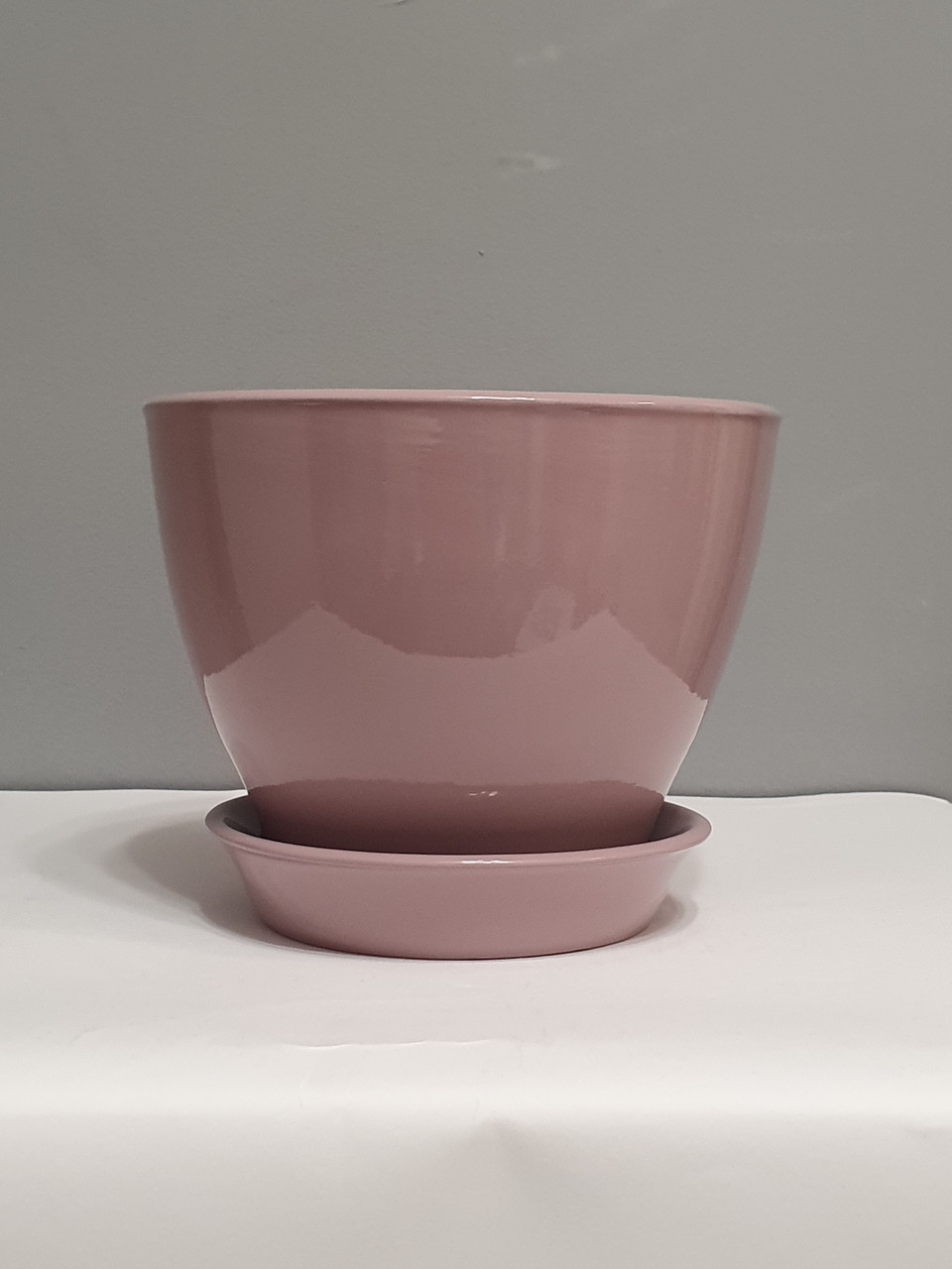 Горщик / вазон 1,5 л. бузковий для квітів з піддоном, кімнатних (домашніх) рослин