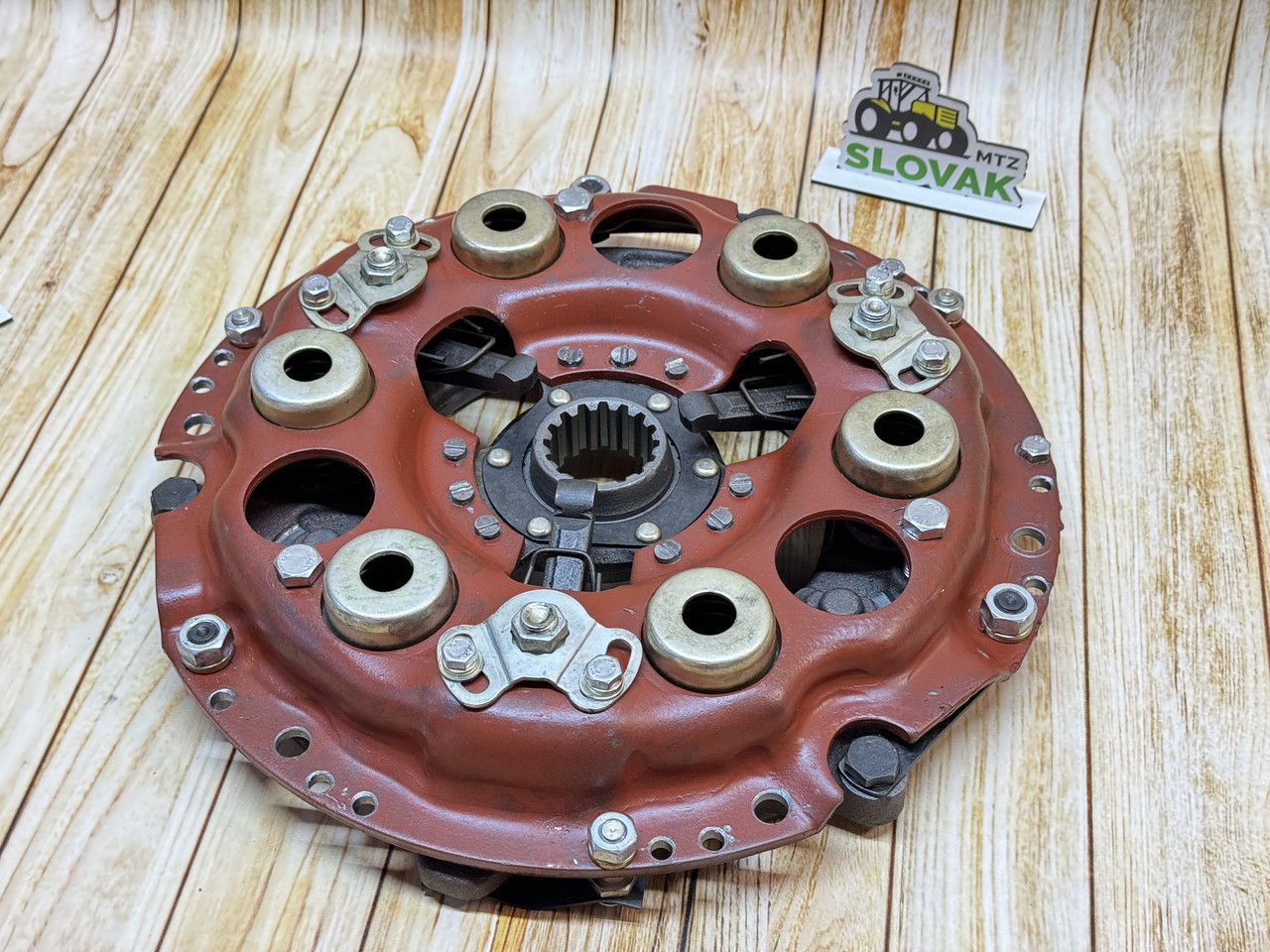 Корзина сцепления МТЗ-1005,1025 (6 пружин,9 заклепок на ступице) БЗТДиА ...