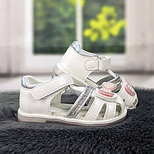 Босоніжки дитячі для дівчинки Фліп закриті білі 5416