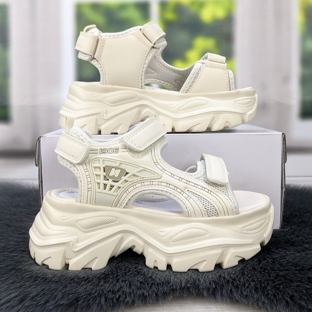 Босоніжки підліткові для дівчинки Jong Golf молочні на платформі 5413 33, фото 1