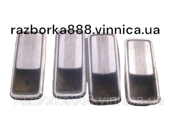 Ручка двери наружная задняя левая ГАЗ Волга 2410 31029 3110 бу