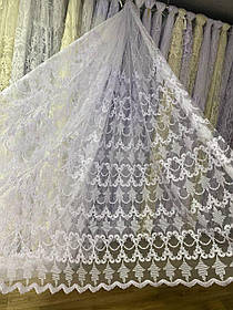 Тюль біла фатинова корд заввишки 2,8 м.