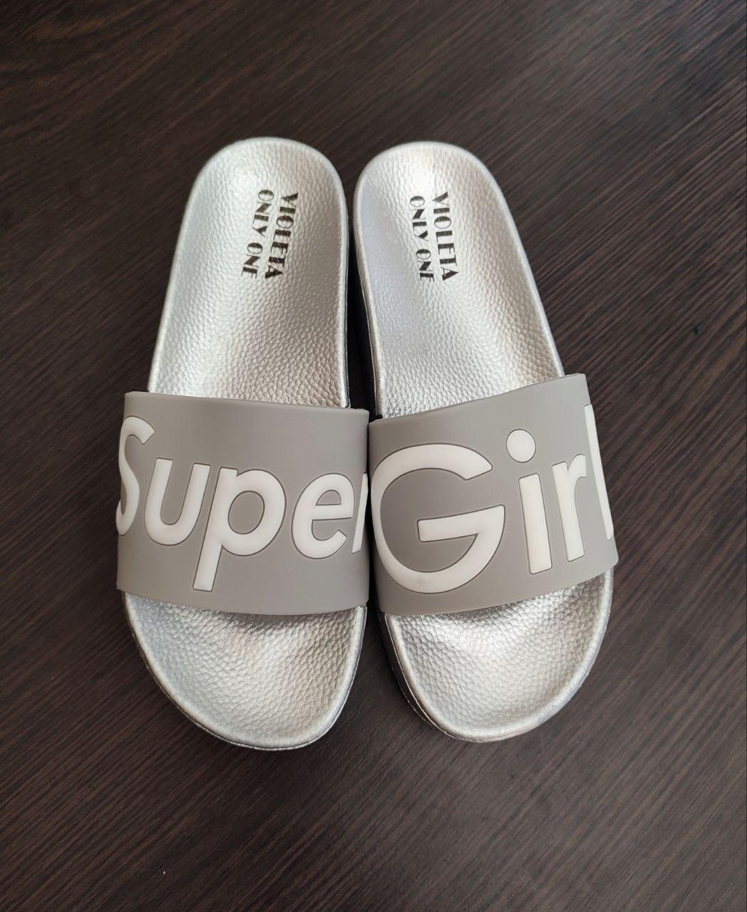 Капці Super Girl срібні на танкетці Шльопанці на платформі тапочки жіночі пляжні