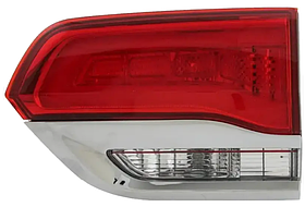 Ліхтар правий Jeep Grand Cherokee 13-21 внутрішній (W16W/LED) Depo без ламп, хром