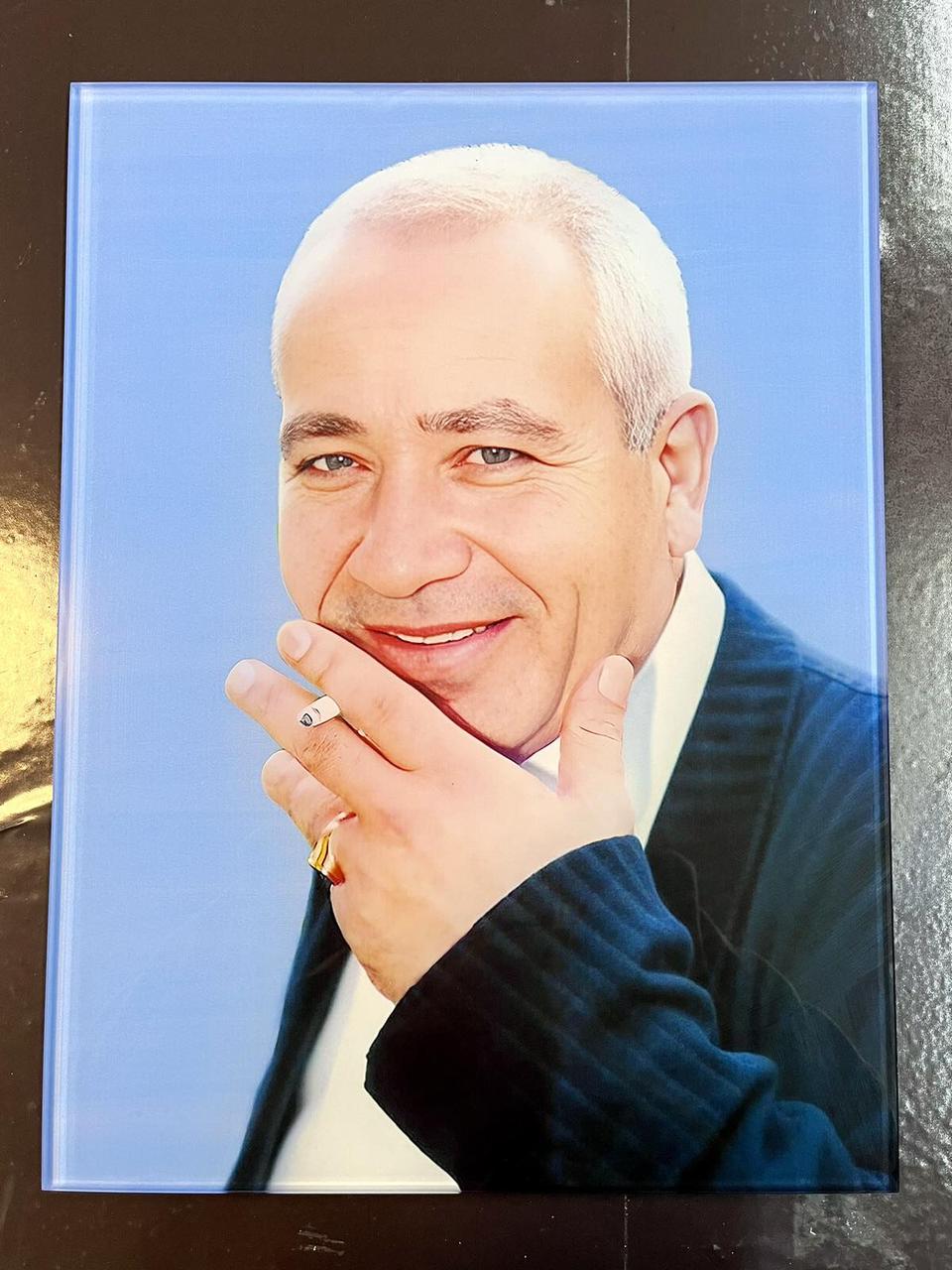 Портрет на пам'ятник зі скла