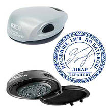 Печатка лікаря з факсиміле на кишеньковій оснастці Colop Mouse R 40