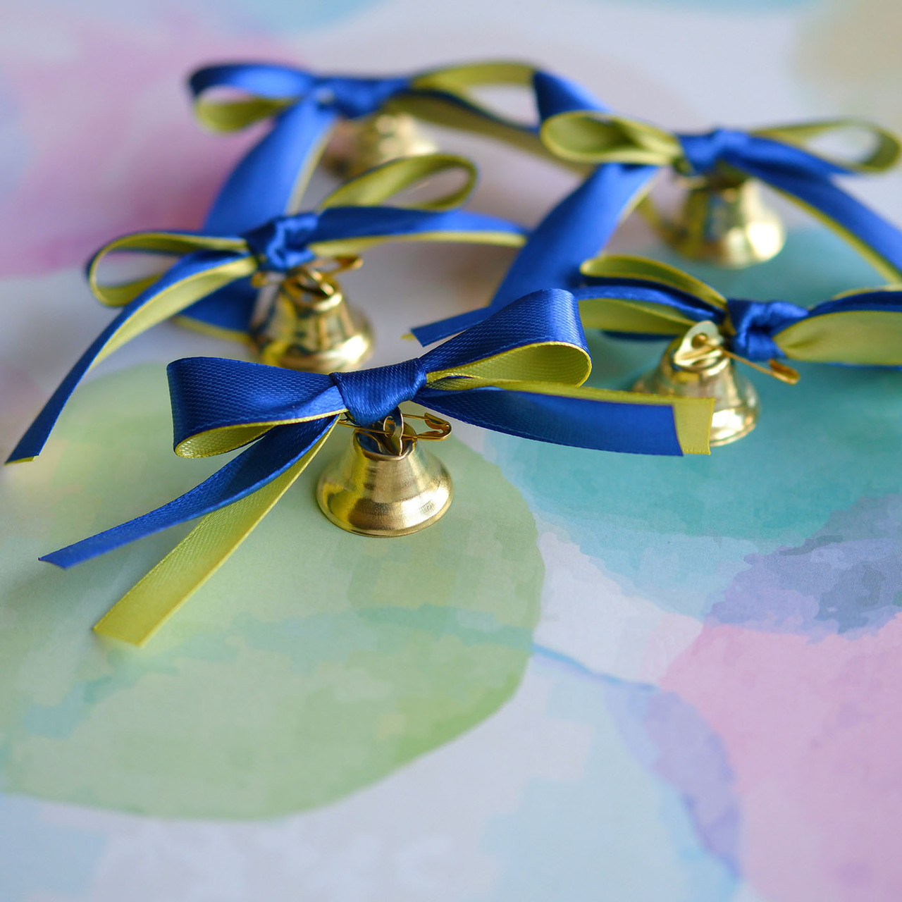 Дзвіночок 26мм на атласній стрічці 12мм