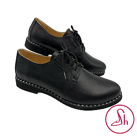 Шкіряні жіночі туфлі на шнурках чорного кольору “Style Shoes”