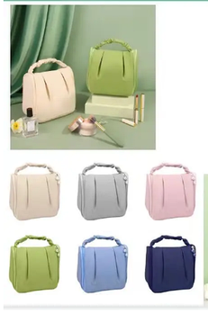 Косметичка тканинна на блискавці 21*21 см у різних кольорах Karman