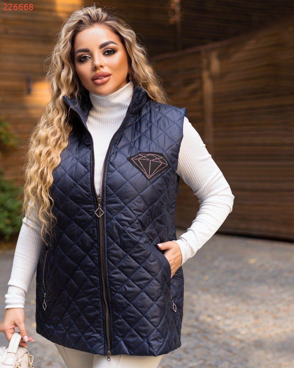 Жіноча подовжена жилетка батал на синтепоні з плащівки, зручна та тепла, розміри 48-62", фото 1