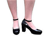 Чорні лакові туфлі з ремінцем на середньому підборі 38, фото 6