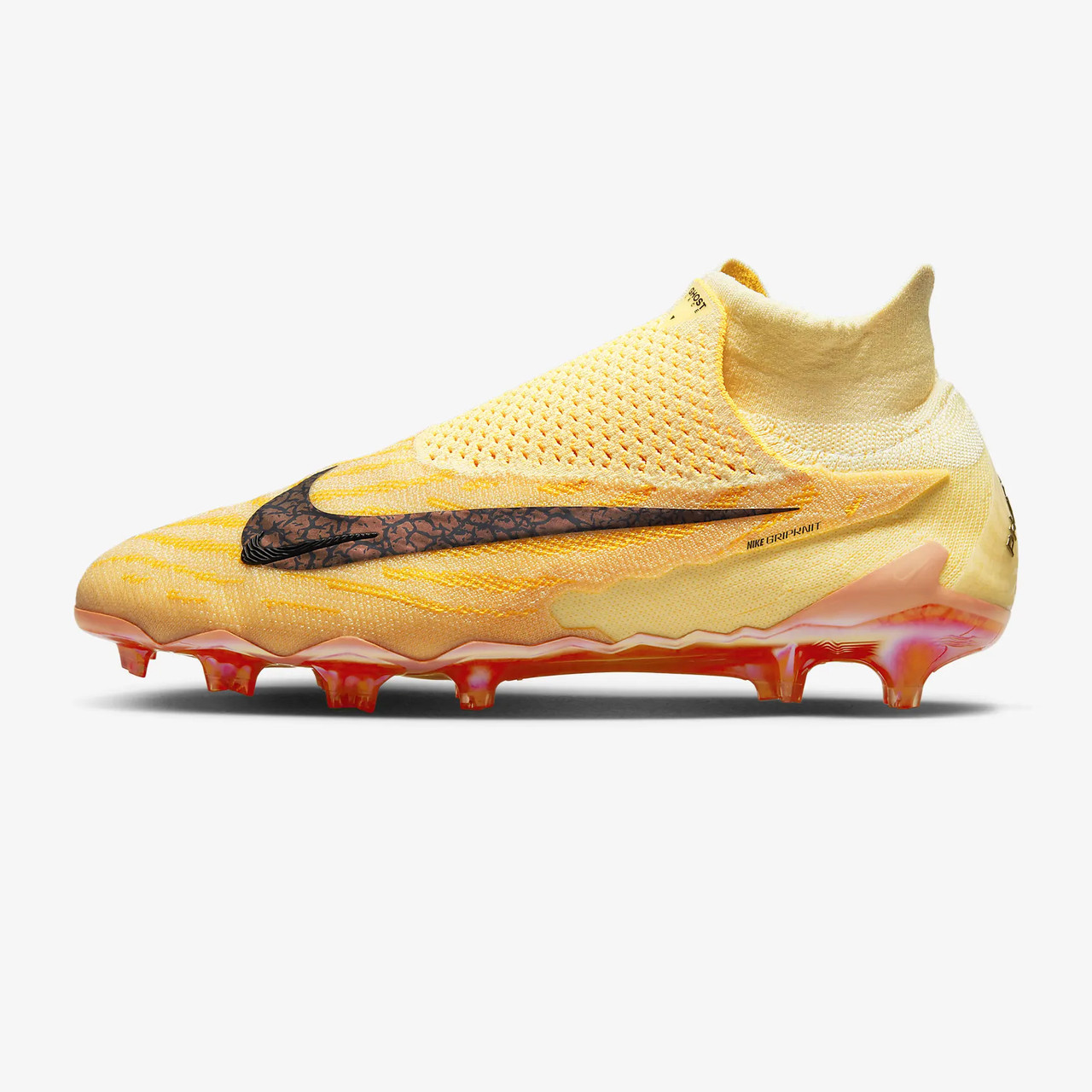 Футбольні бутси аматорські Nike Phantom GX Elite FG