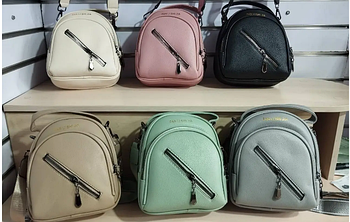 Сумочка жіноча крос-боді 22*22 см на блискавці з кишенею зі штучної шкіри у різних кольорах Lily