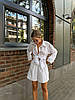 Жіночий стильний легкий білий костюм-двійка із софту в смужку: Шорти та Сорочка вільного крою, фото 4