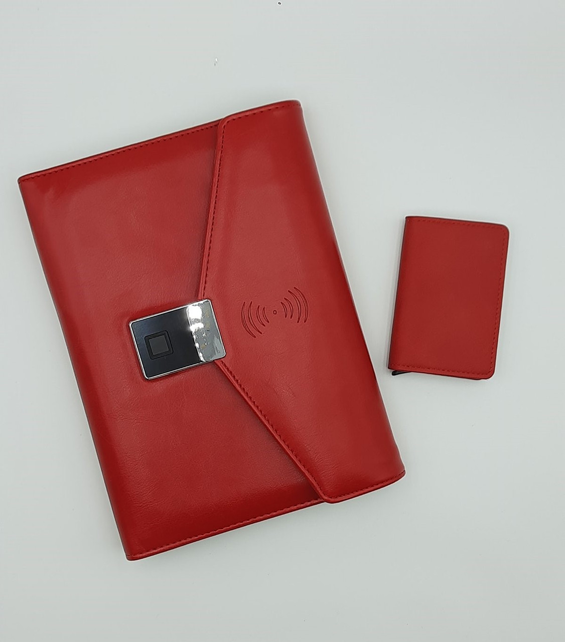 Блокнот з відбитком пальця бездротовою зарядкою та USB флешкою Lockbook Червоний + Картхолдер