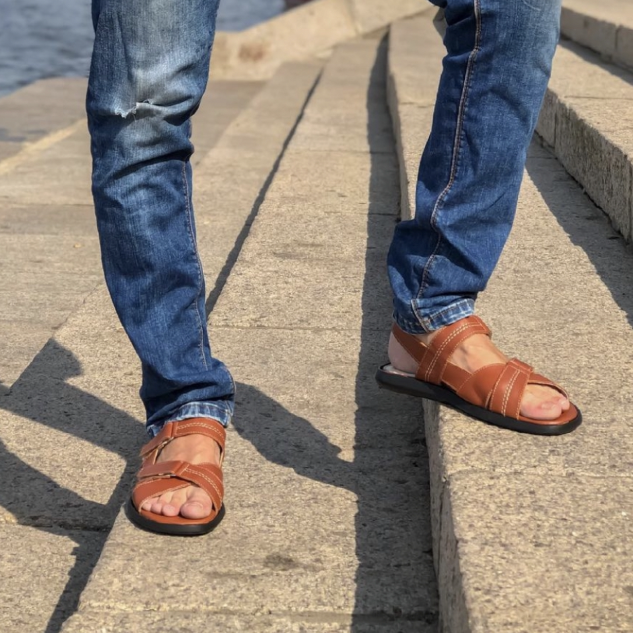 Літні сандалі чоловічі шкіряні рудого кольору «Style Shoes»