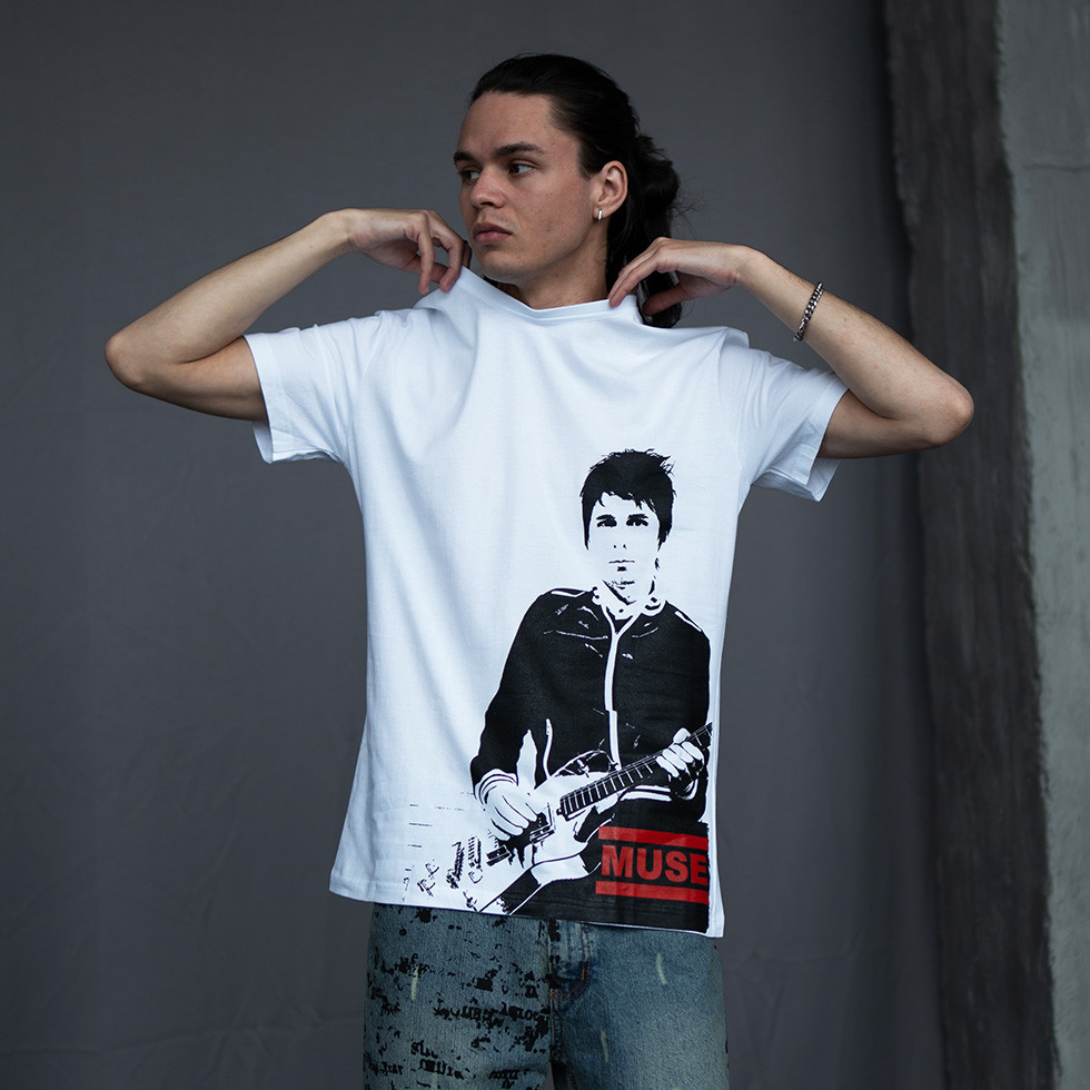 Футболка B4U - Muse - Matthew Bellamy