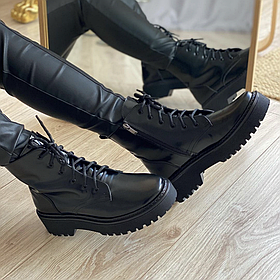 Черевики жіночі демісезонні чорного кольору в стилі Мартінс «Style Shoes»