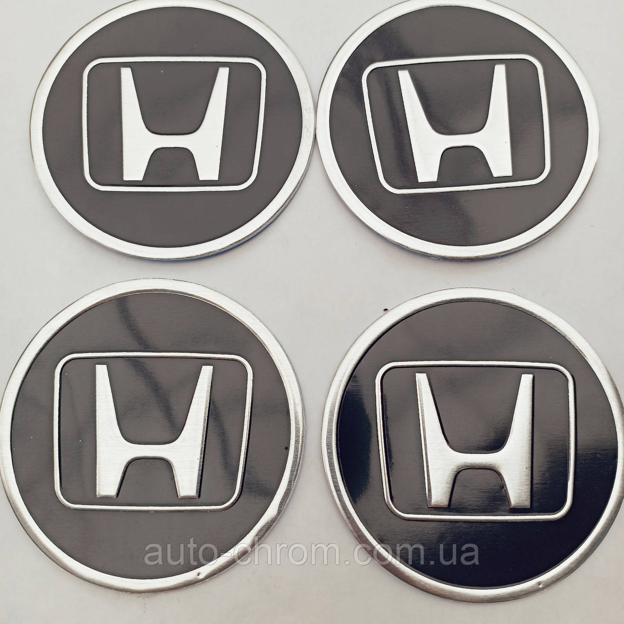 Наклейка на ковпак диска Honda 90 мм