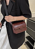 Жіноча класична сумка 6006 крос-боді через плече на тонкому ремінці бордова коричнева, фото 2