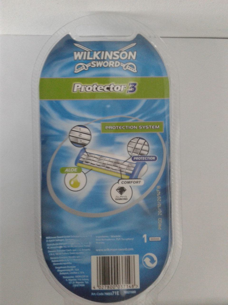 Станков для бритья мужской Wilkinson Sword Protector 3 (Шик Вилкинсон Протектор 3 станок+1 картридж) - фото 2 - id-p415101774