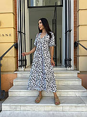 Легке жіноче плаття NOBILITAS 42-56 молочного кольору в дрібну квітку