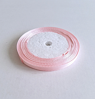 Стрічка атласна, колір блідо-рожева 0.6 см