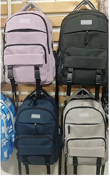 Спортивний рюкзак шкільний дорожній на блискавці з кишенею в різних кольорах Inna