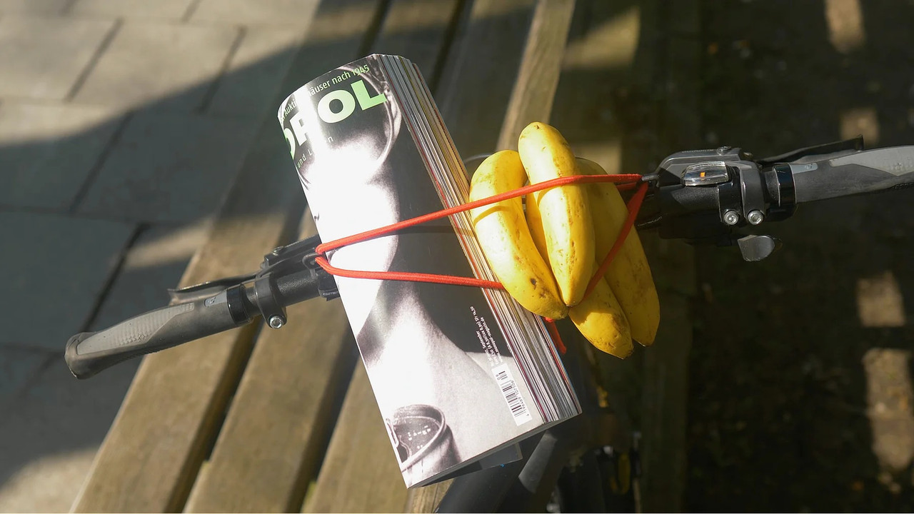 Велосипедна резинка багажна Carrygum Lidl 105 см, фіксатор вантажу з липучками, фото 1