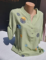 Жіноча блуза оливкового кольору з принтом, рукав трансформер розміри XL, фото 3