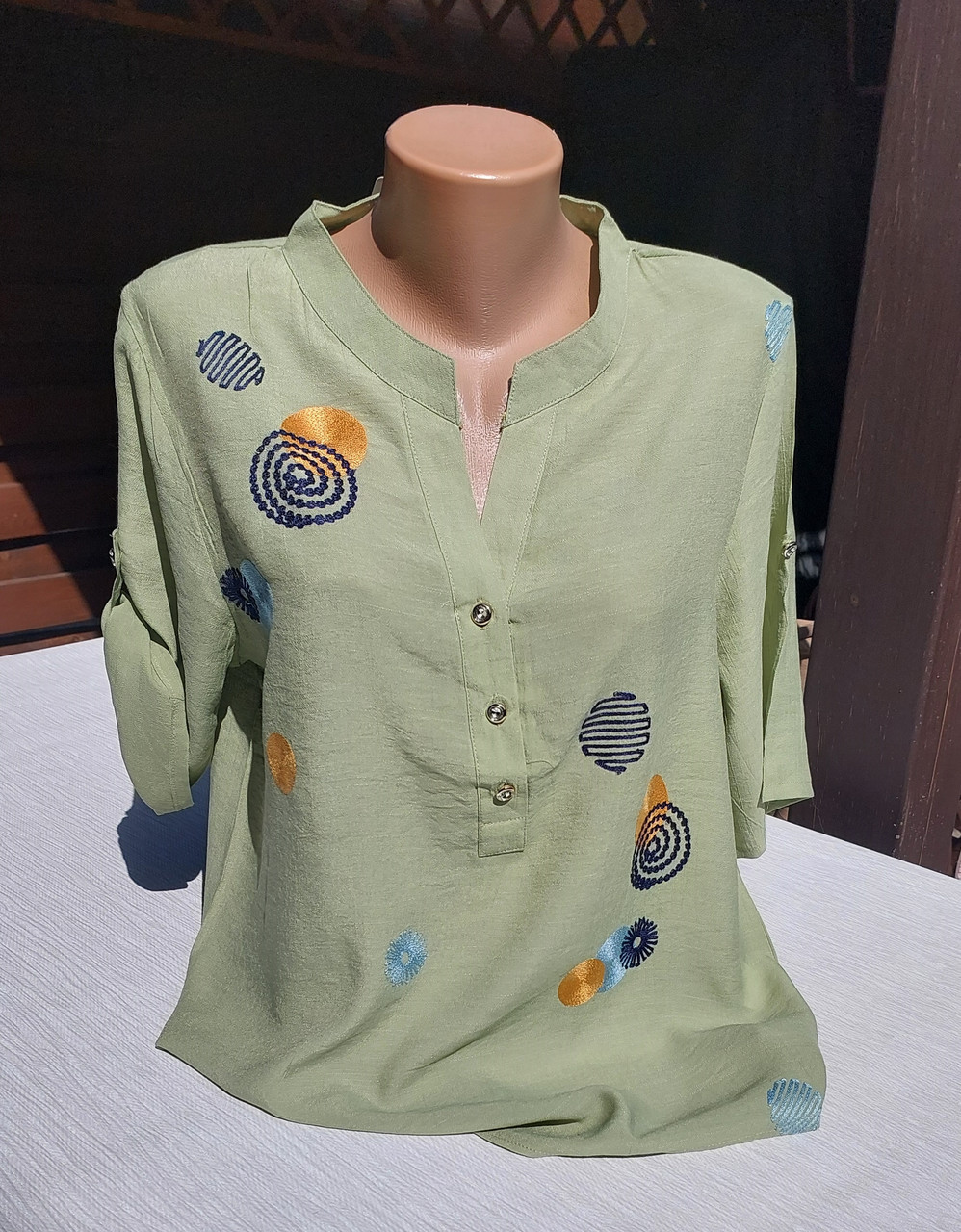 Жіноча блуза оливкового кольору з принтом, рукав трансформер розміри XL