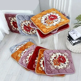 Подушки для стільців, табуретів