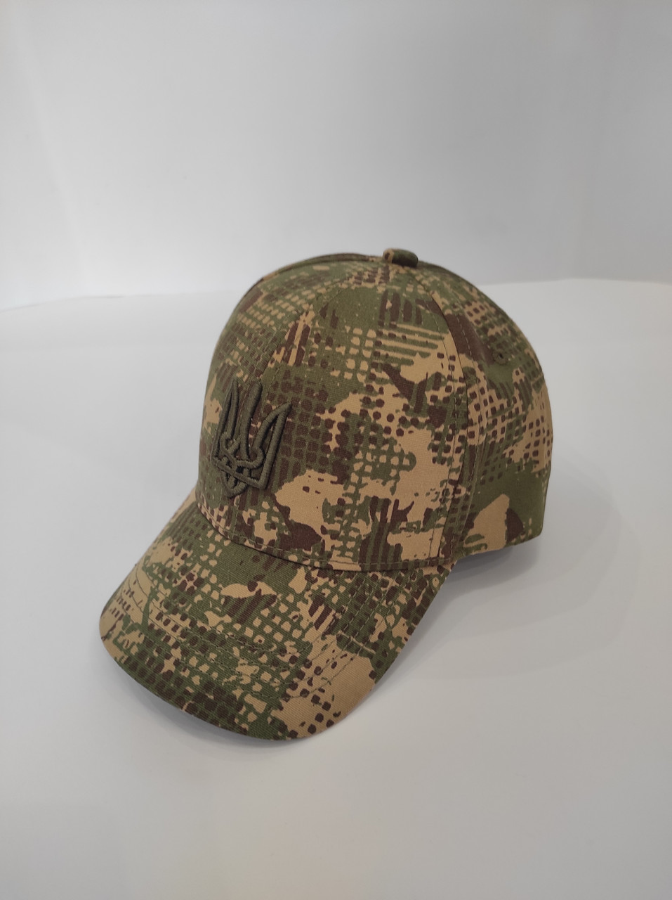 Бейсболка хижак з гербом України