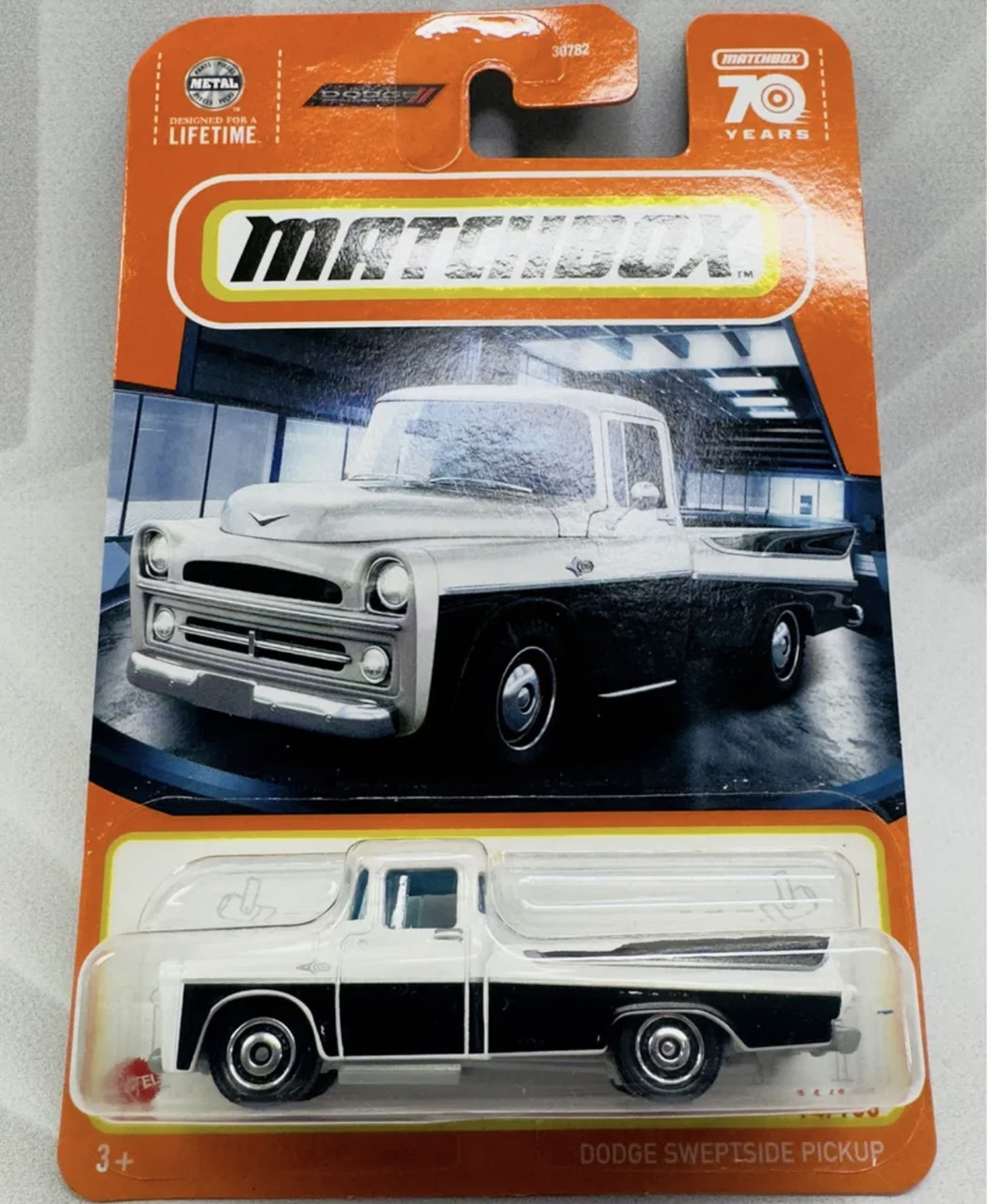 Колекційна машинка Matchbox Dodge Sweptside Pickup