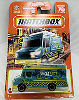 Колекційна машинка Matchbox Chow Mobile II